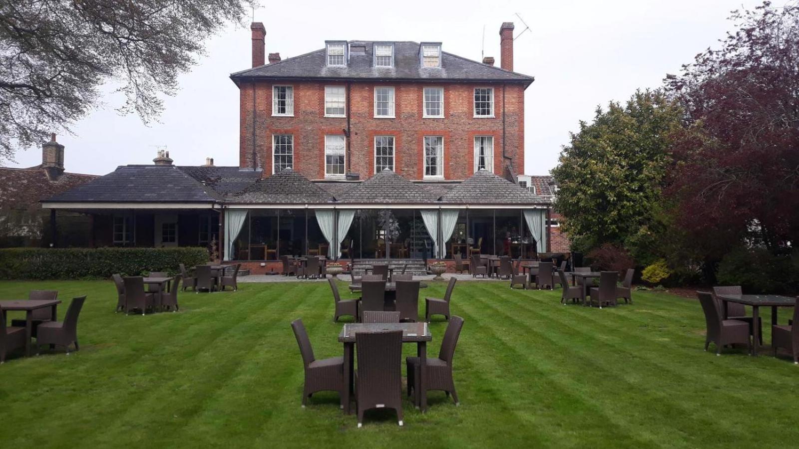 The Riverside House Mildenhall