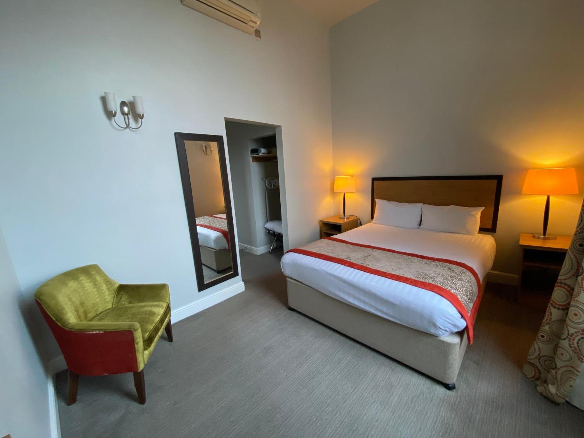 The Riverside House Hotel Mildenhall