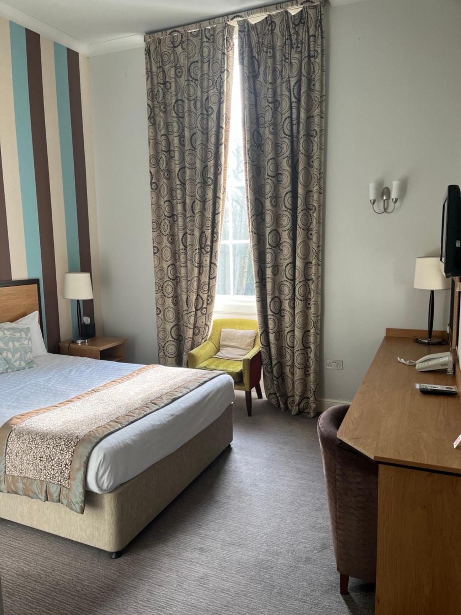 The Riverside House 3*