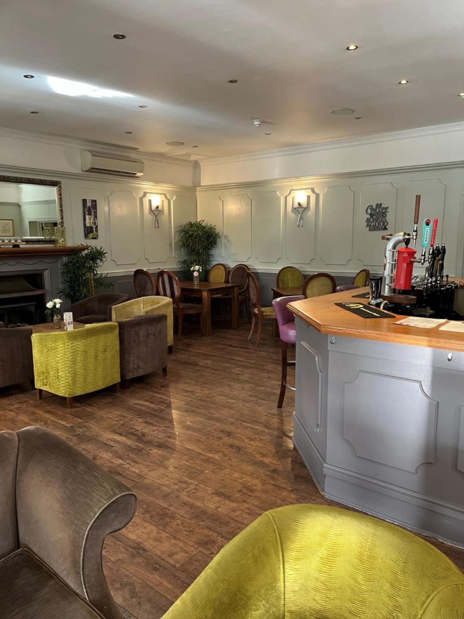The Riverside House 3* Mildenhall