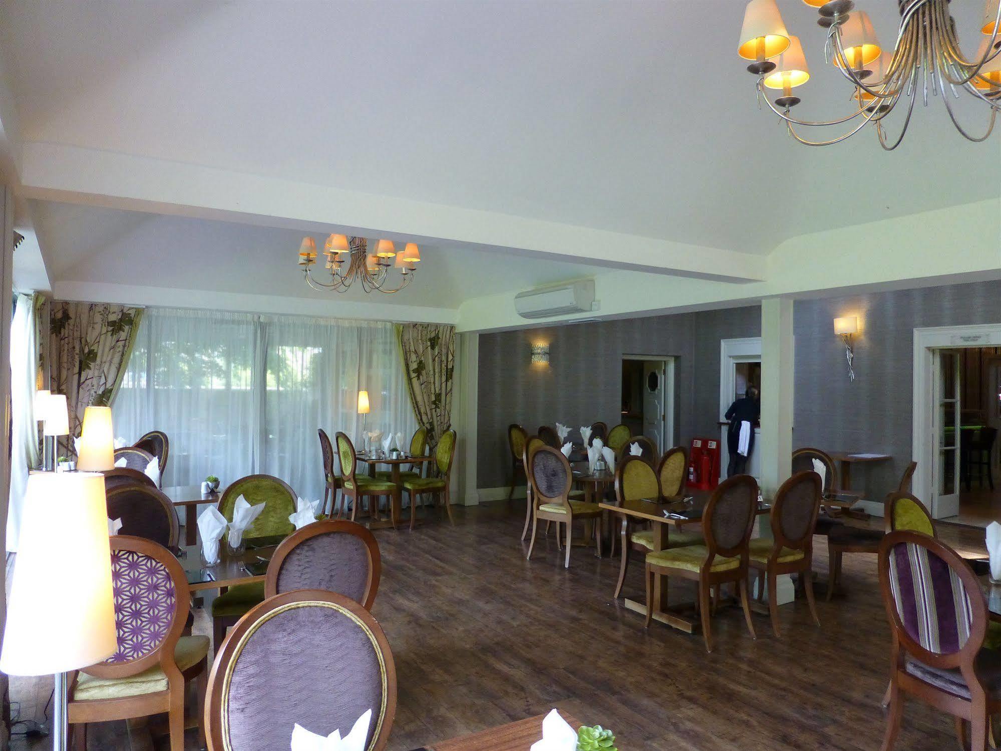 Отель The Riverside House Милденхолл