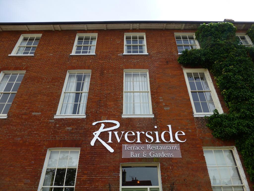 The Riverside House